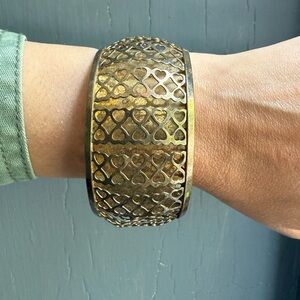 Brass Heart Patterned Bangle Bracelet